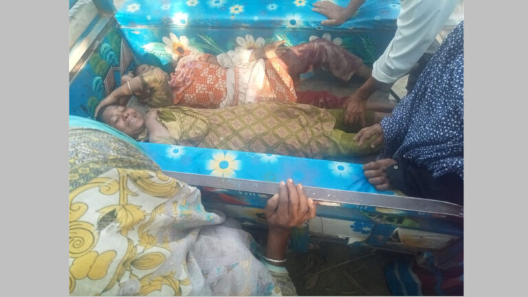 Sirajganj-Wounded_Lcn4iHK