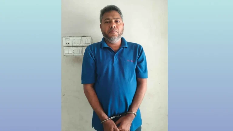 20260617-ইমামতি-রেখে-পালিয়ে-যাওয়া-বিএনপির-বহিষ্কৃত-সেই-নেতা-গ্রেপ্তার-আমার-দেশ