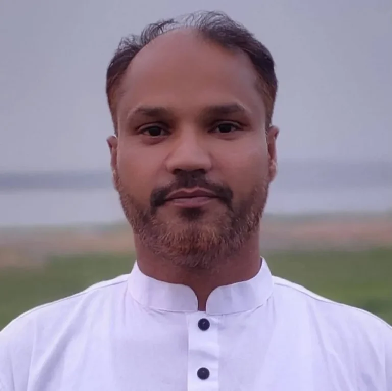 20260627-সিরাজগঞ্জে-ঘাটের-ইজারায়-অংশ-নেওয়ায়-বিএনপি-নেতার-হুমকি,-বাড়িছাড়া-দুই-যুবক