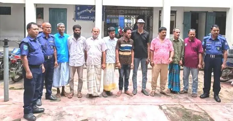 20260730-জুয়ার-আসর-থেকে-যুবদলের-নেতাসহ-গ্রেফতার-৮
