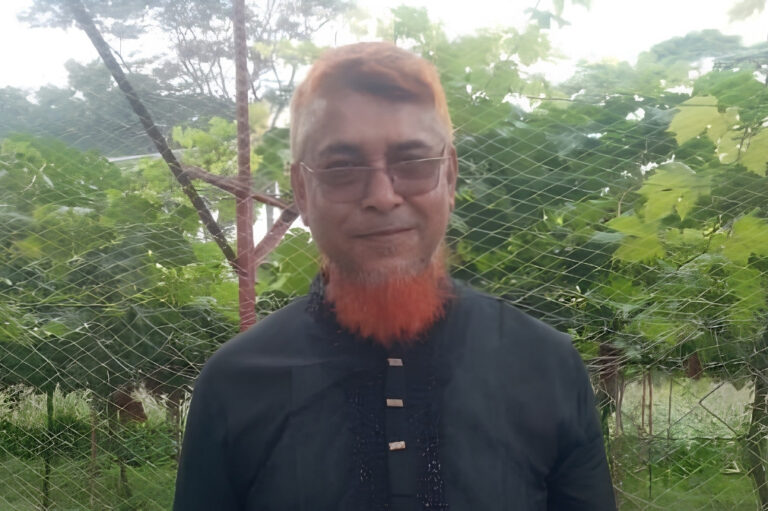 20260817-নেশাগ্রস্ত-অবস্থায়-বেগম-জিয়ার-জন্মবার্ষিকীর-অনুষ্ঠানে-বিএনপি-নেতা,-পরে-বহিষ্কা
