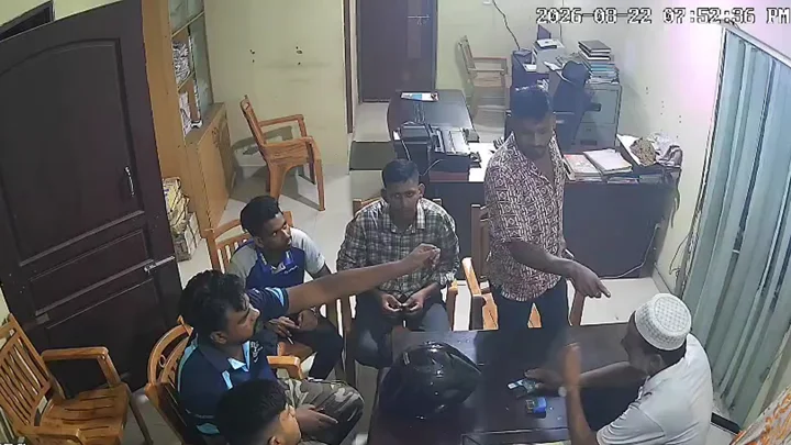 20260829-বিএনপি-কর্মীকে-চাঁদা-না-দেওয়ায়-মানসিক-নির্যাতন,-অফিসেই-প্রাণ-গেল-ম্যানেজারের