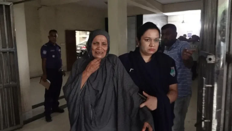20260927-গোডাউনে-আগুনের-মামলা-করেছিলেন,-বৃদ্ধা-বাদীই-গেলেন-কারাগারে